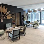 L'arbre Voyageur ホテル 4*