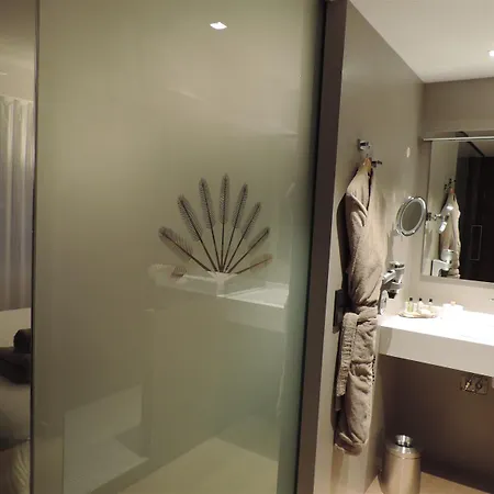 L'arbre Voyageur - Bw Premier Collection - 4*