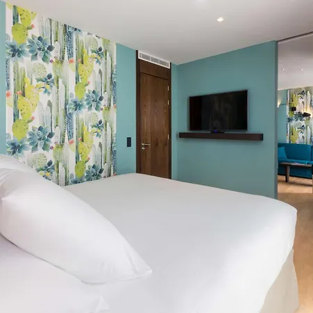 L'arbre Voyageur Hotell Lille
