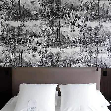 Hotel L'arbre Voyageur - Bw Premier Collection - Lila